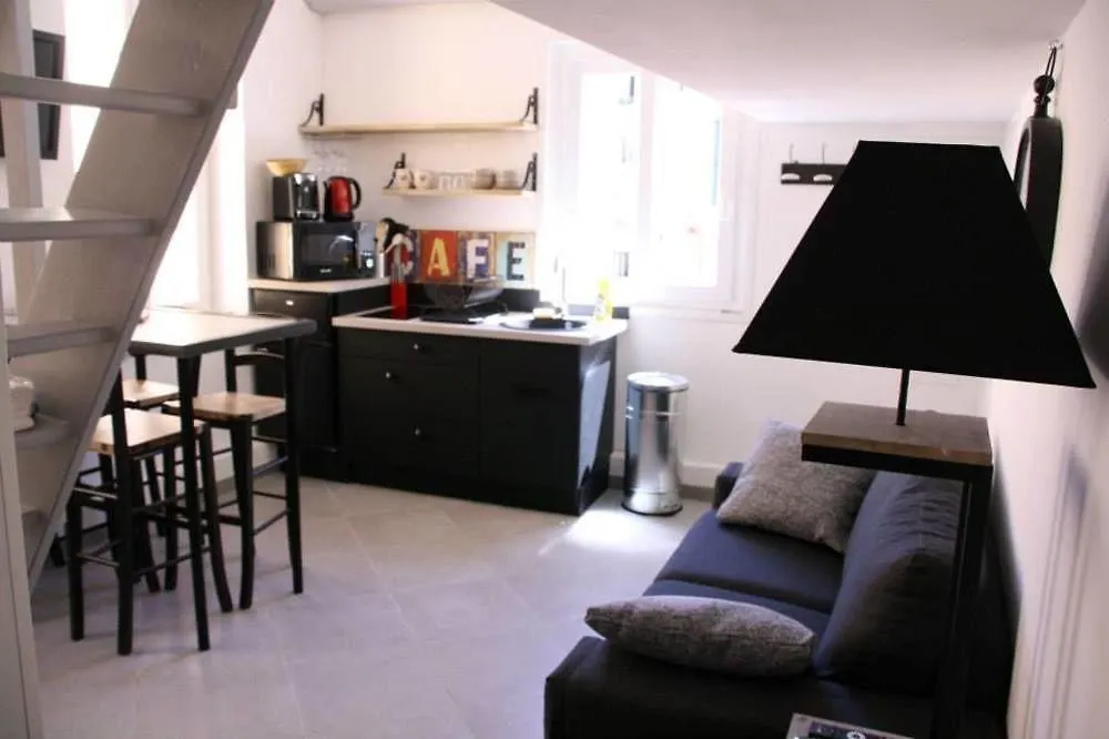 L'Oustaria 3 Bedrooms Apartment, Old Town Nice