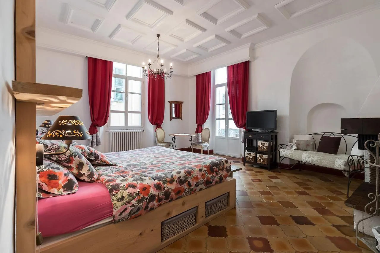 L'Oustaria 3 Bedrooms Apartment, Old Town Nice