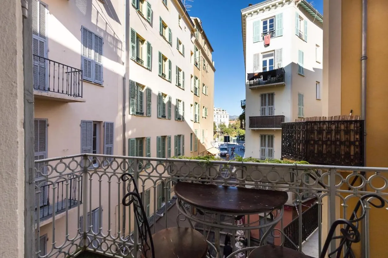 Apartment L'Oustaria 3 Bedrooms Apartment, Old Town Nice France