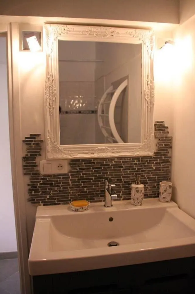 L'Oustaria 3 Bedrooms Apartment, Old Town Nice