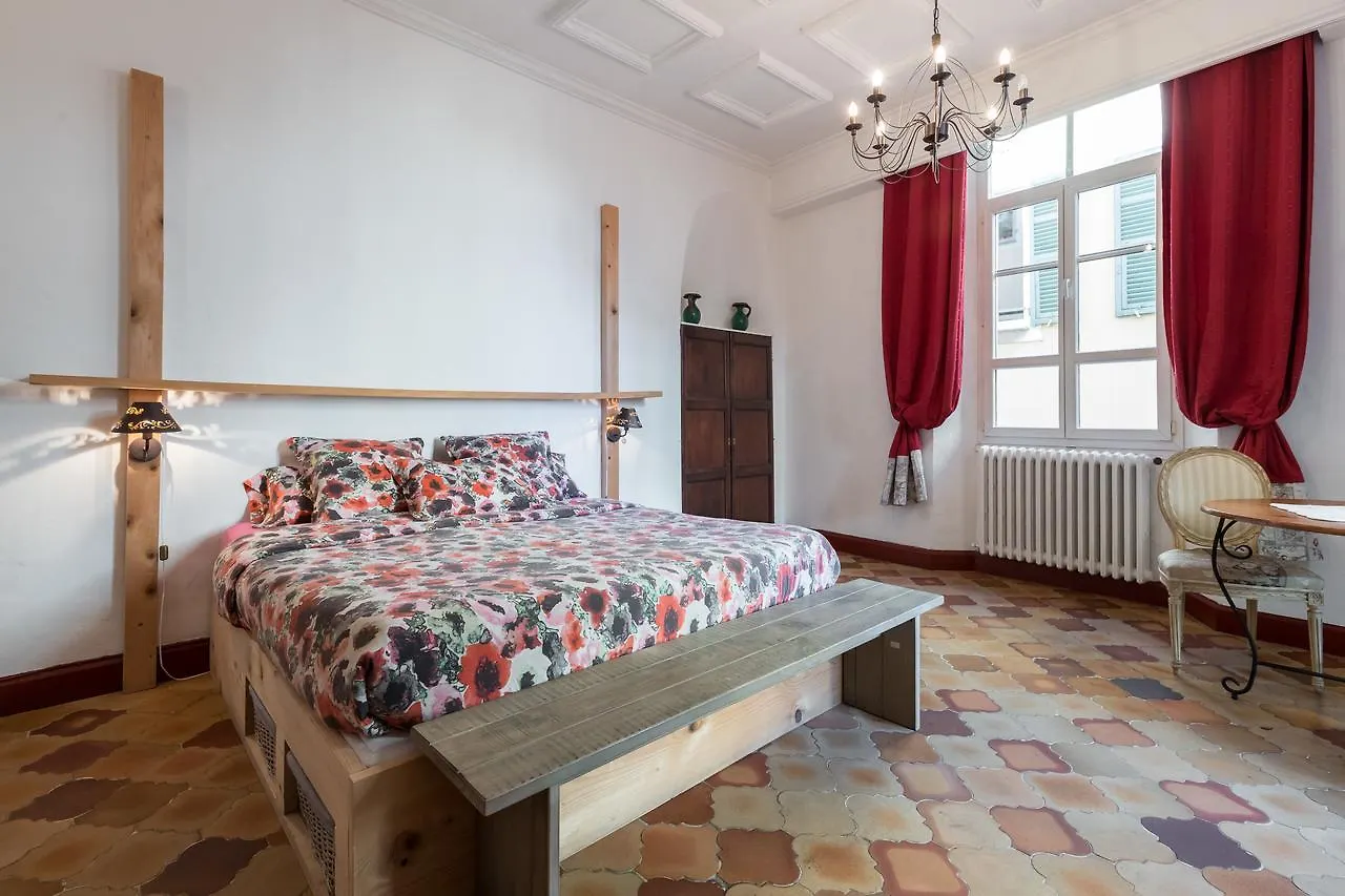 L'Oustaria 3 Bedrooms Apartment, Old Town Nice 0*,